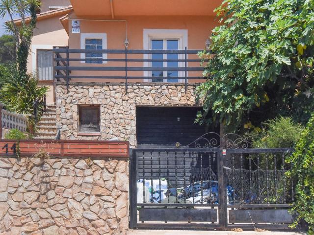 Chalet en venta en Aiguaviva Parc, la Selva