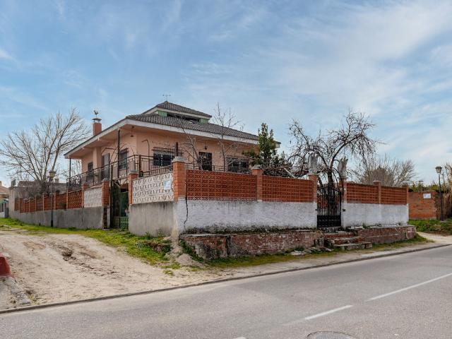 Chalet en venta en Escalona, Castilla-La Mancha