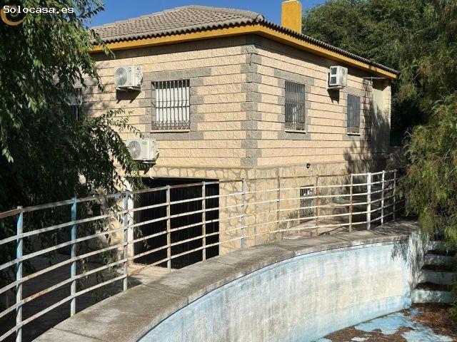 Casa en venta en Jaén, Andalucía