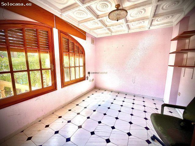 Casa en venta en Barrio San Francisco de Sales, Elda