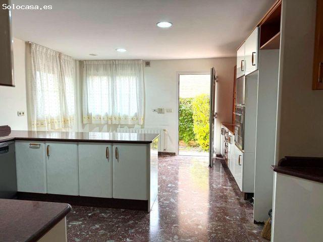 Casa en venta en Atzavares, el Baix Vinalopó