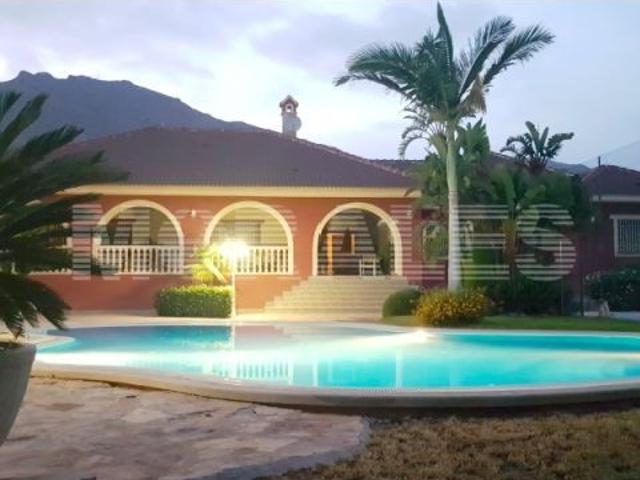 Casa en venta en Puerto de Mazarrón, Bajo Guadalentín