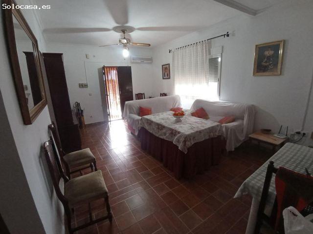 Casa en venta en La Carlota, Córdoba