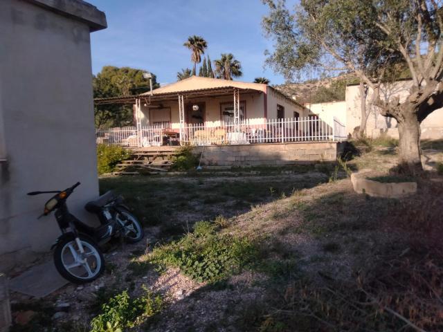 Casa en venta en el Vinalopó Mitjà / El Vinalopó Medio, Valencia
