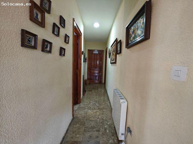 Casa en venta en La Hoya de Buñol, Valencia