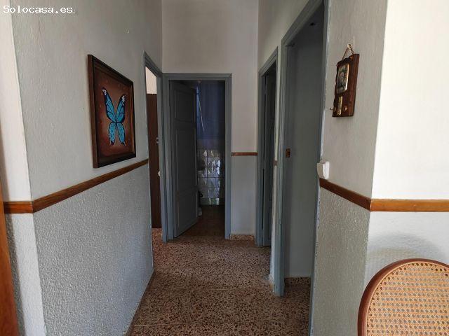 Casa en venta en La Hoya de Buñol, Valencia