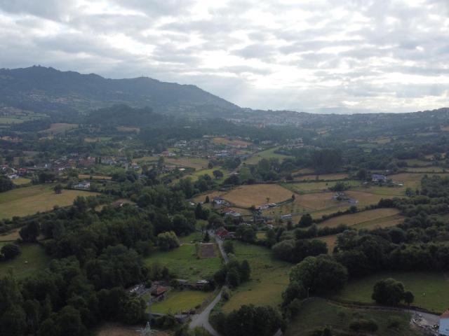 Chalet en venta en Pedruño, Oviedo