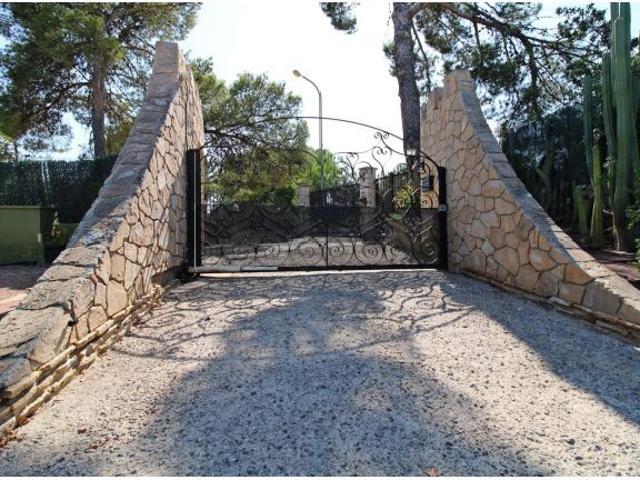 Casa en venta en Elche, Penya de les Àguiles Casa en venta en Elche, Penya de les Àguiles