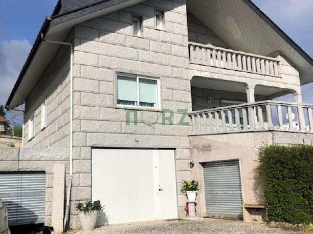 Chalet en venta en Ourense, Galicia