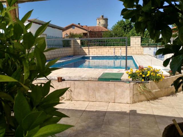 Chalet en venta en Castañares De Rioja, La Rioja