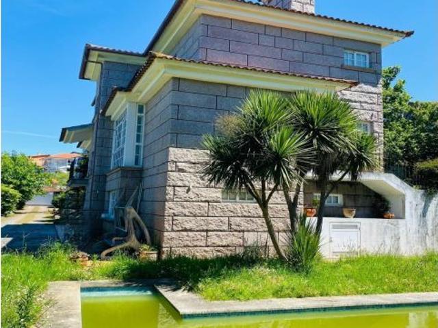 Casa en venta en Chapela, Vigo