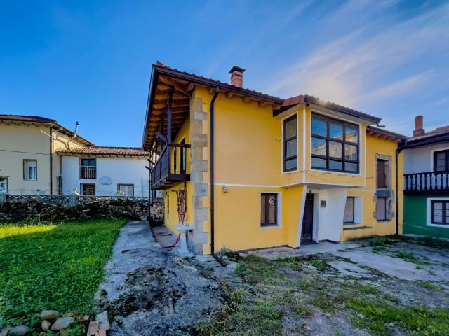 Casa en venta en La Abadilla, Santa María De Cayón