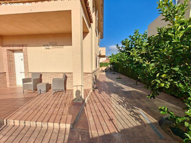 Casa en venta en La Hoya de Buñol, Valencia