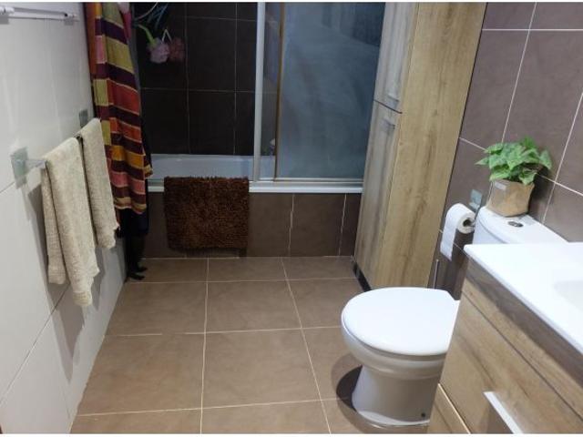 Casa en venta en La Hoya de Buñol, Valencia