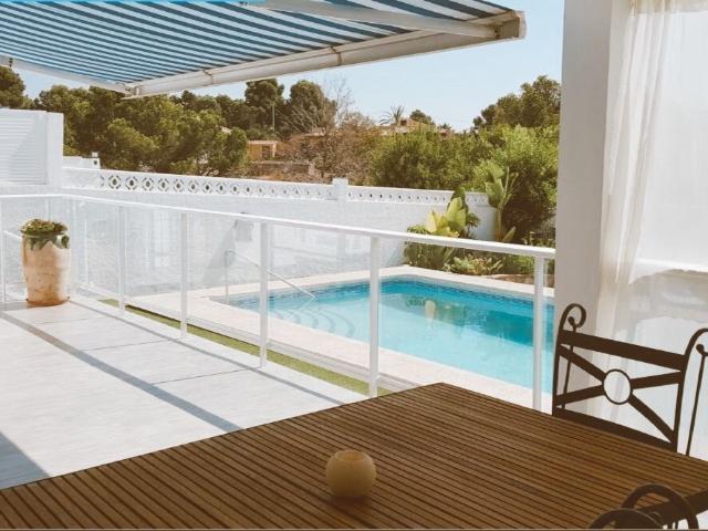 Casa en venta en Urbanización Barrina, Benidorm
