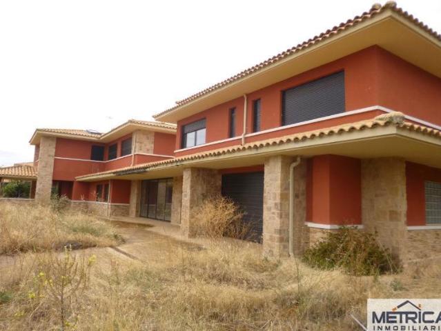 Casa en venta en Carrascal De Barregas, Salamanca