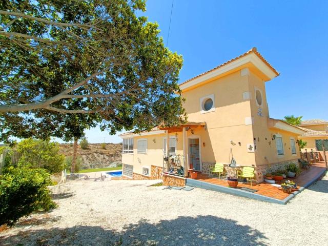 Chalet en venta en Oriental, Murcia