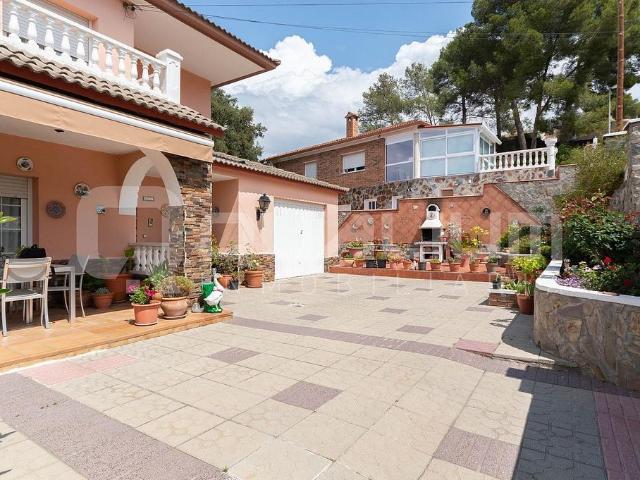 Chalet en venta en Abrera, Barcelona
