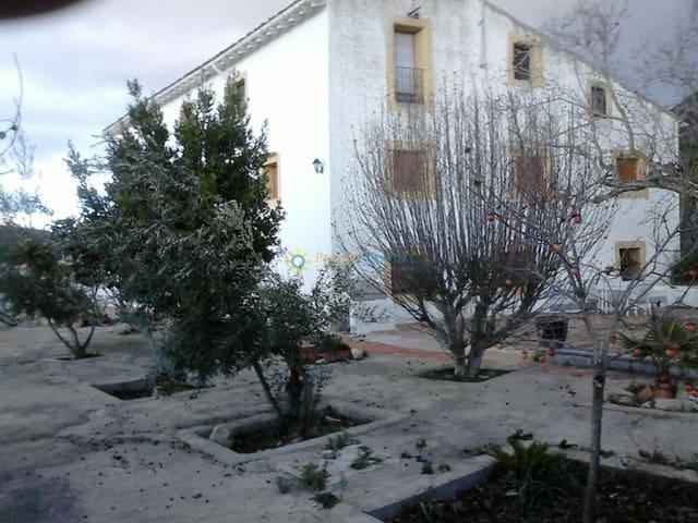 Villa en venta en Agres