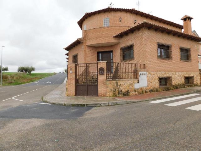 Chalet en venta en Alameda De La Sagra, Castilla-La Mancha