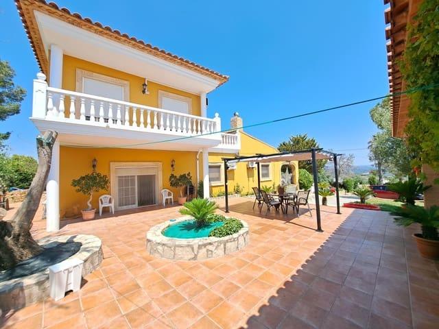Chalet en venta en Alberic, València / Valencia