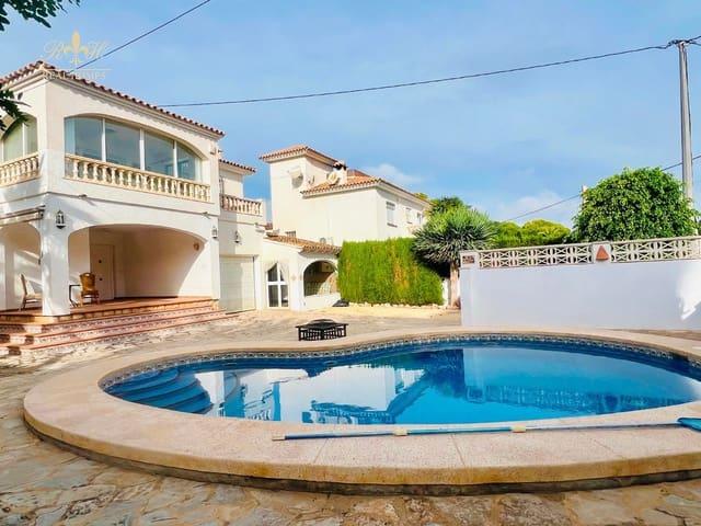 Villa en venta en Altea