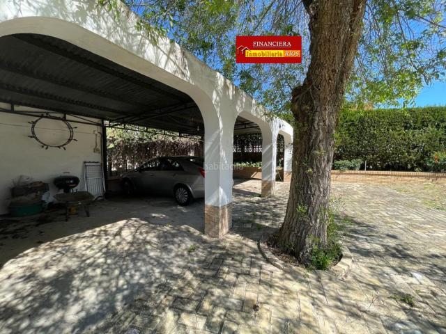 Chalet en venta en Alcalá De Guadaíra, Andalucía