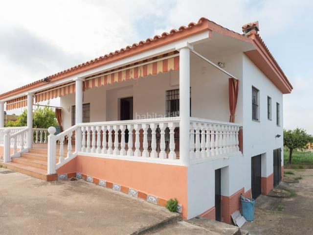 Chalet en venta en Alcalá De Guadaíra, Andalucía