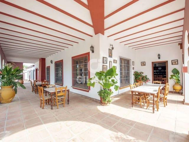 Chalet en venta en Alcalá De Guadaíra, Andalucía