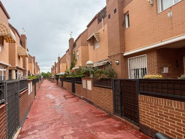 Chalet en venta en Distrito I, Alcalá De Henares