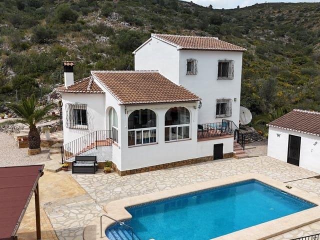 Villa en venta en Alcalalí