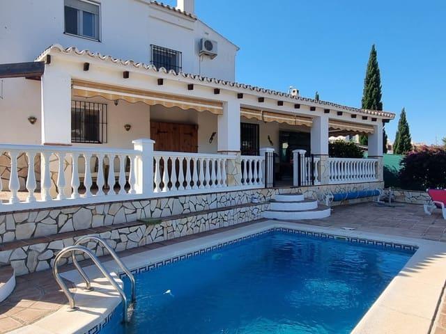 Chalet en venta en Alcaucín, Málaga