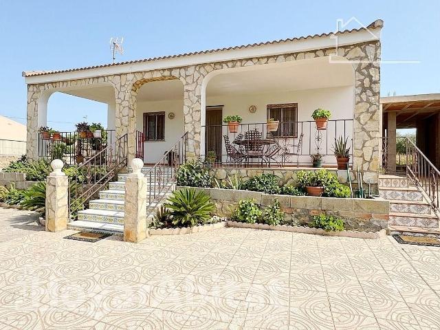 Chalet en venta en l'Alcalatén, Valencia
