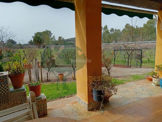 Chalet en venta en Alcuéscar, Extremadura