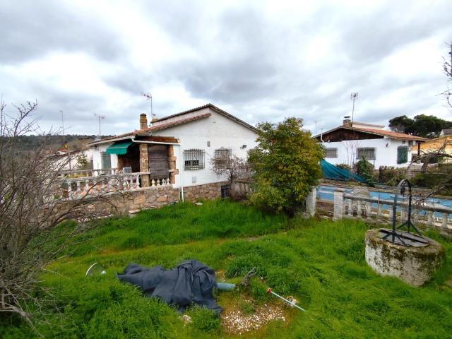 Chalet en venta en Aldea Del Fresno, Madrid
