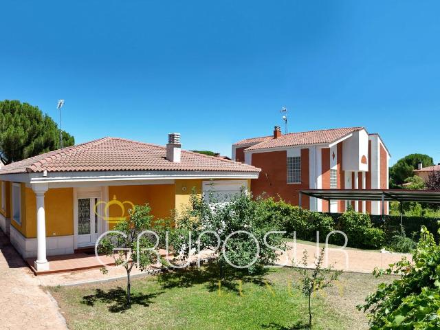 Chalet en venta en Aldeamayor De San Martín, Valladolid