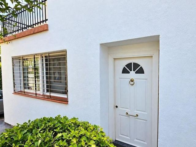 Chalet en venta en Alella, Barcelona
