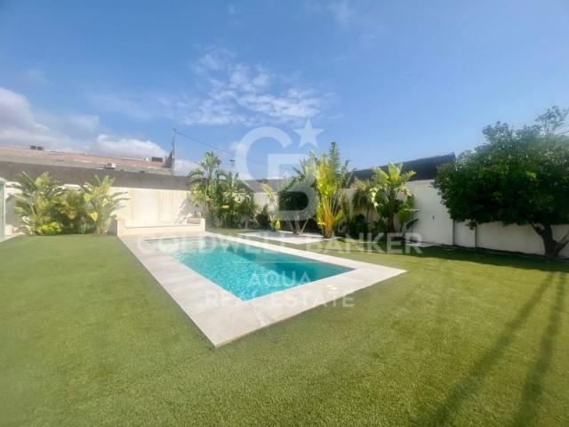 Villa en alquiler en L'alfàs Del Pi, Urbanització L'Estrada