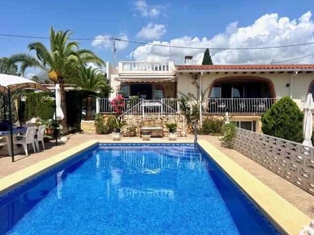 Villa en venta en L'alfàs Del Pi, Devesa