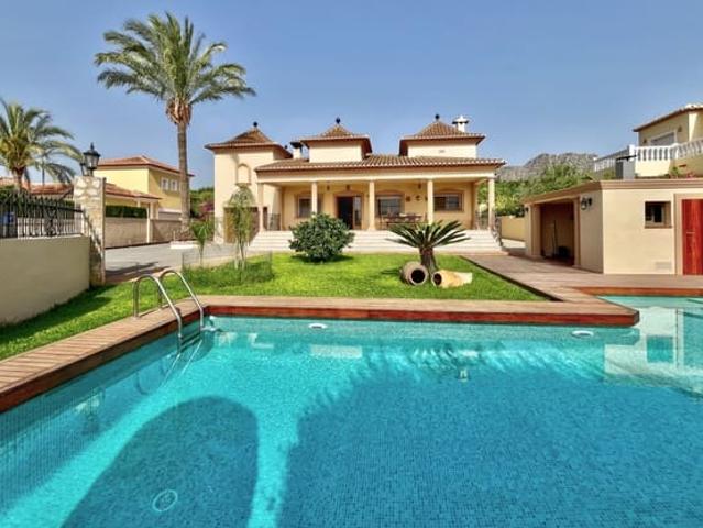 Chalet en venta en la Marina Alta, Valencia