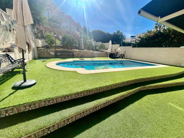 Chalet en venta en Casco Antiguo - Santa Cruz - Ayuntamiento, l'Alacantí