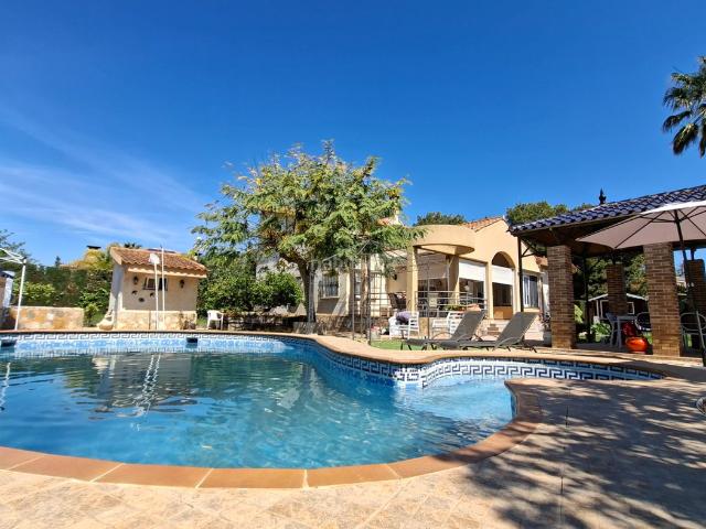 Chalet en venta en Casco Antiguo - Santa Cruz - Ayuntamiento, l'Alacantí