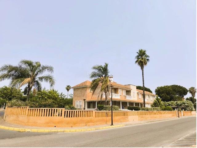 Chalet en venta en Comarca Metropolitana de Huelva, Andalucía