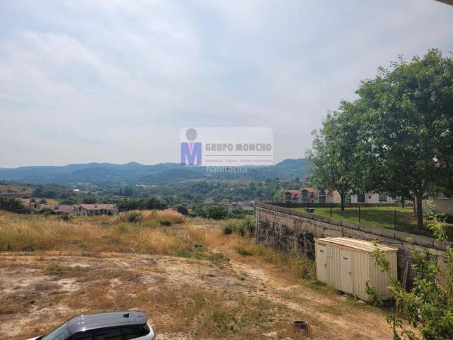 Villa en venta en Allariz