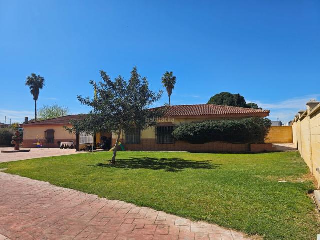 Chalet en venta en Almensilla, Andalucía