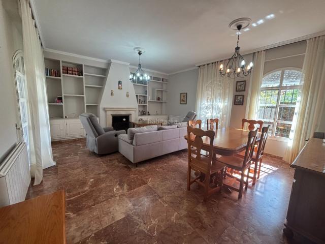 Chalet en venta en Almensilla, Andalucía