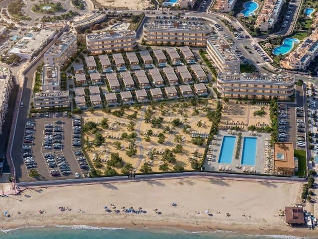 Chalet en venta en Oliveros, Almería