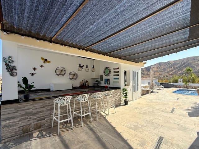 Chalet en venta en Oliveros, Almería