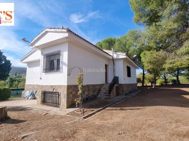 Chalet en venta en Almodóvar Del Campo, Castilla-La Mancha