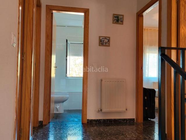Villa en venta en Almoguera